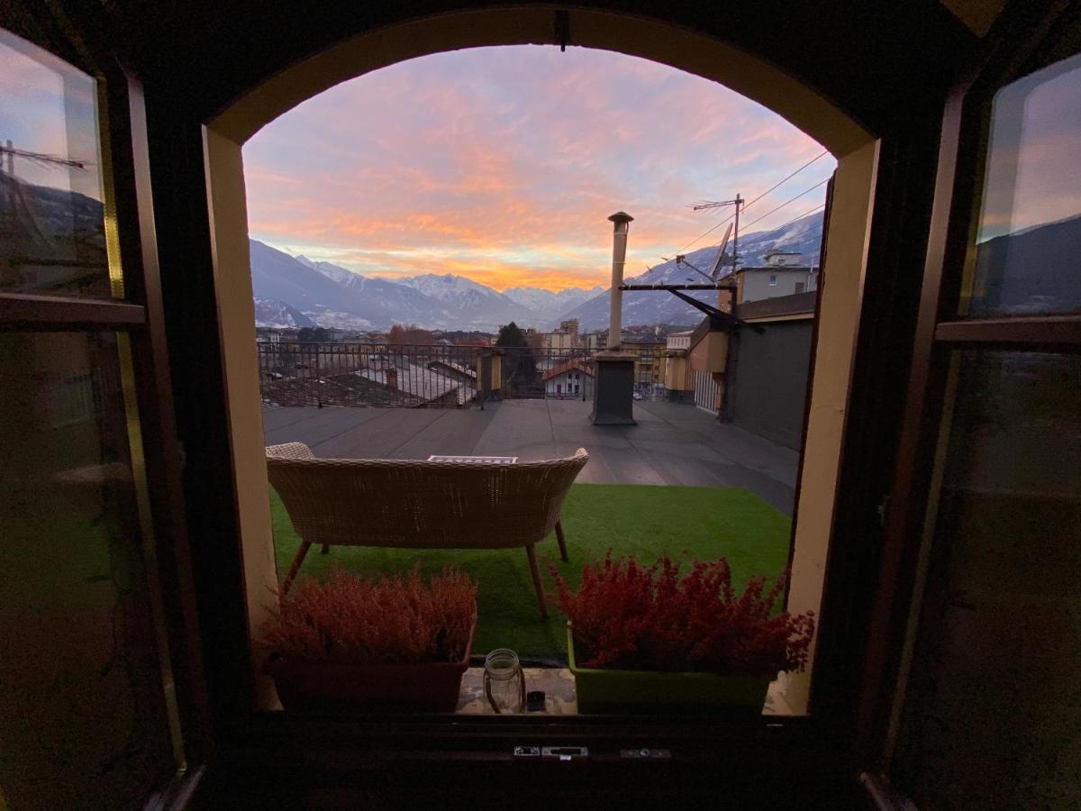 Mansarda Del Sole, Nel Cuore Di Aosta Zewnętrze zdjęcie