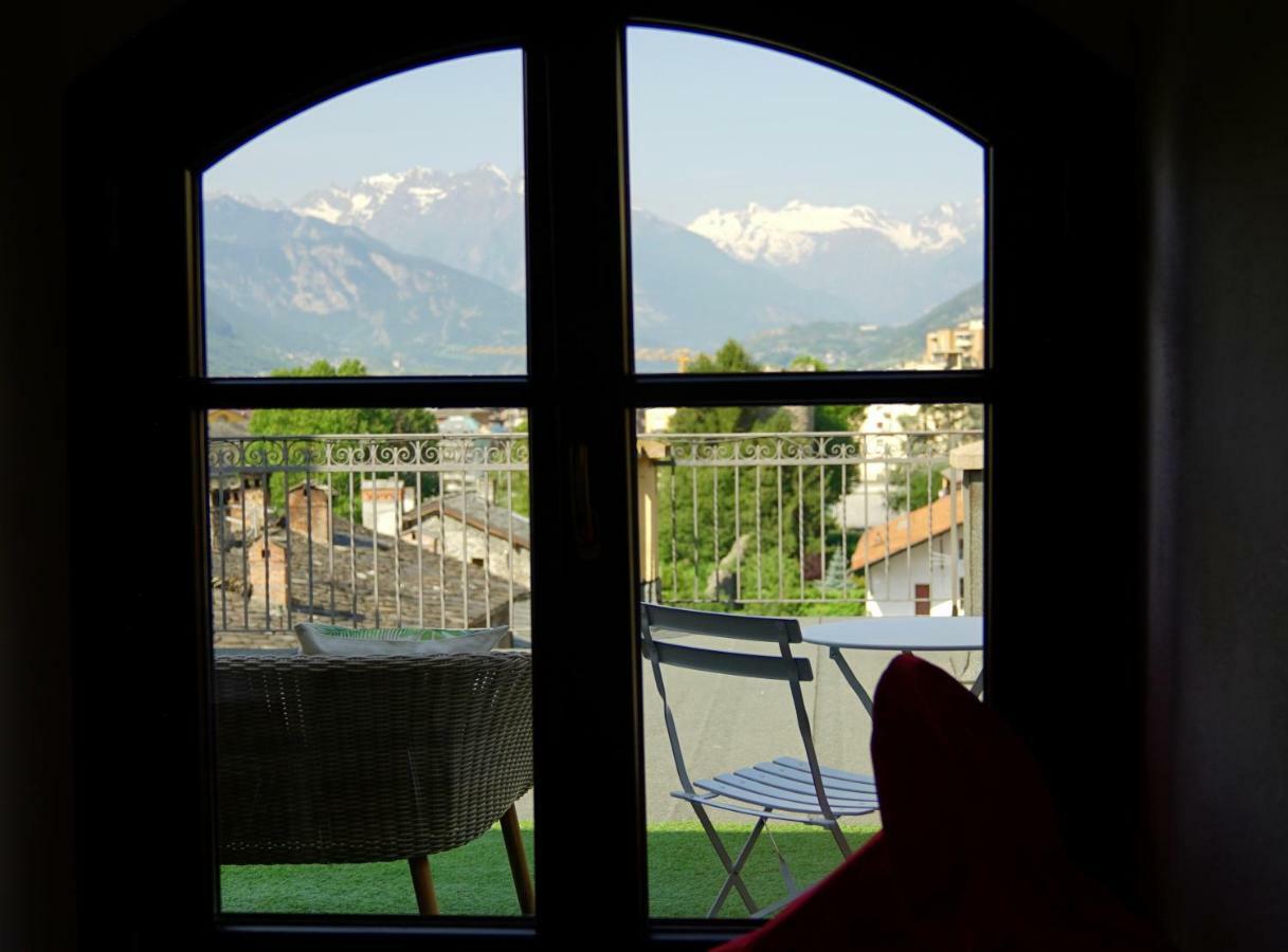 Mansarda Del Sole, Nel Cuore Di Aosta Zewnętrze zdjęcie