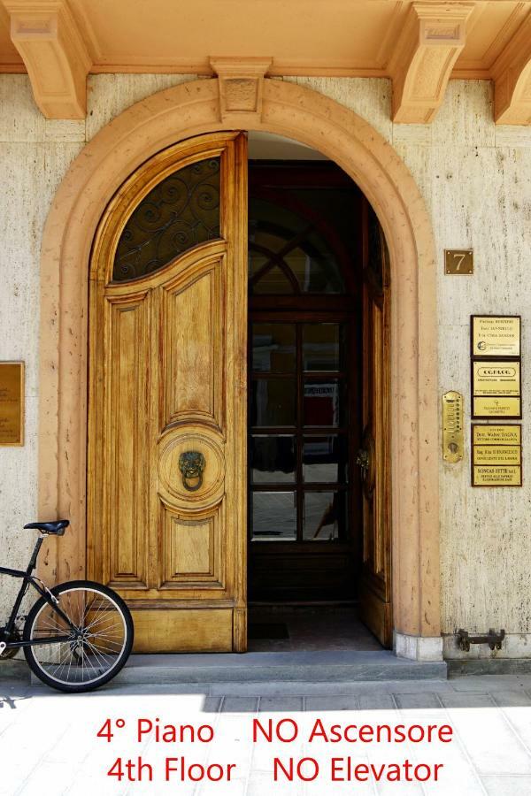 Mansarda Del Sole, Nel Cuore Di Aosta Zewnętrze zdjęcie